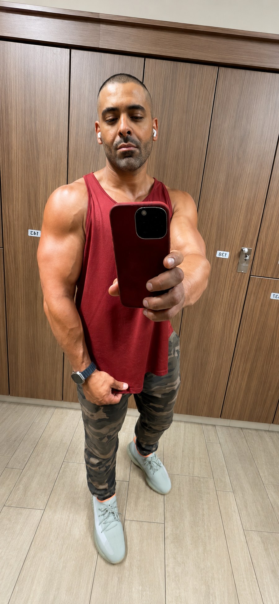 Moe, founder of Lifemaxin